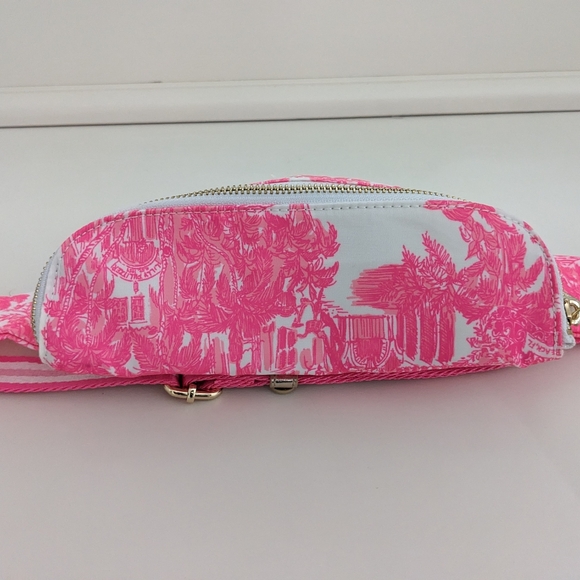 NWT! Lilly Pulitzer Torrey Belt Bag In Resort White PB Anniversary Toile A - Picture 8 of 16